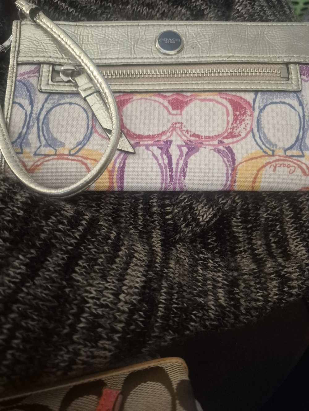 Coach Poppy Wristlet Wallet